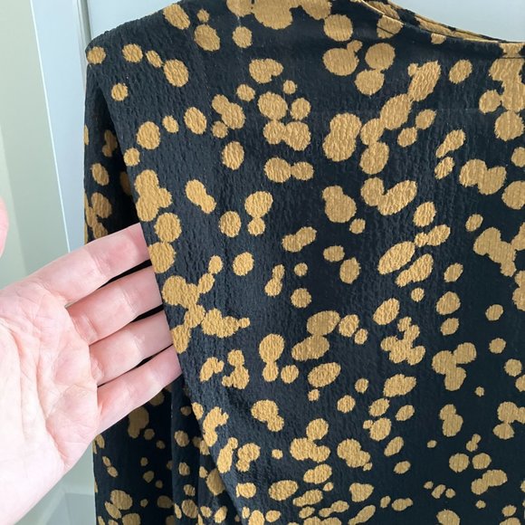 RW&Co. black & gold blouse - size XS - Picture 3 of 7